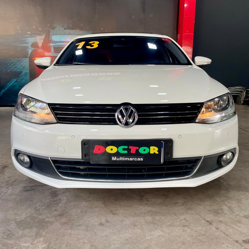 JETTA 2.0 TSI DSG HIGHLINE 200CV GASOLINA 4P AUTOMÁTICO - 2013 - SãO LEOPOLDO