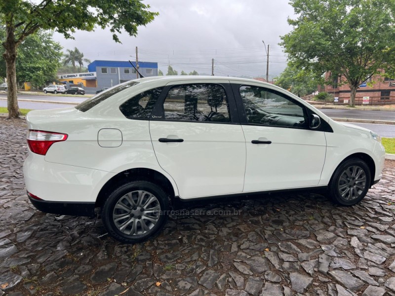 GRAND SIENA 1.4 MPI ATTRACTIVE 8V FLEX 4P MANUAL - 2018 - DOIS IRMãOS