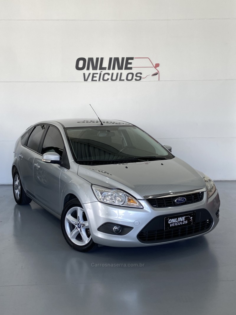 FOCUS 1.6 GLX 16V FLEX 4P MANUAL - 2013 - FARROUPILHA