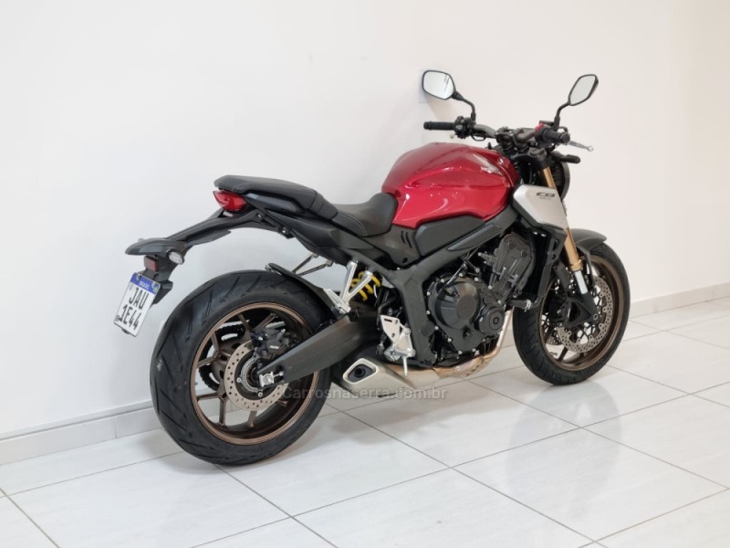 CB 650R  - 2021 - CAXIAS DO SUL