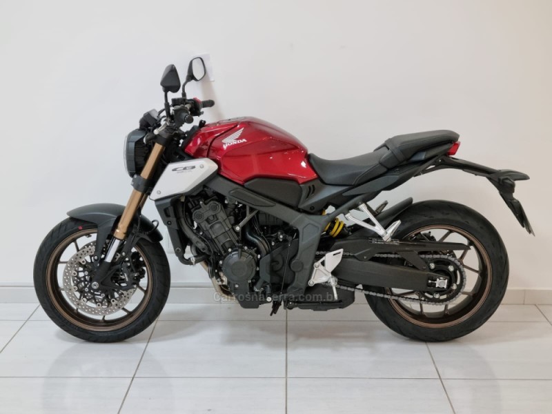 CB 650R  - 2021 - CAXIAS DO SUL