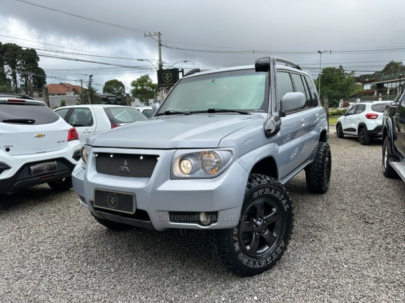 pajero tr4 2.0 4x4 16v 140cv flex 4p automatico 2009 canela