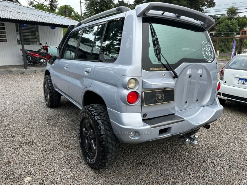 PAJERO TR4 2.0 4X4 16V 140CV FLEX 4P AUTOMÁTICO - 2009 - CANELA