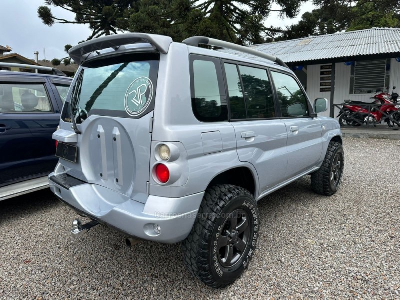 PAJERO TR4 2.0 4X4 16V 140CV FLEX 4P AUTOMÁTICO - 2009 - CANELA