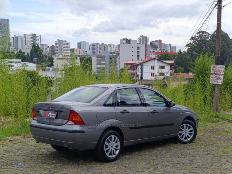 FOCUS 1.6 8V GASOLINA 4P MANUAL - 2008 - CAXIAS DO SUL