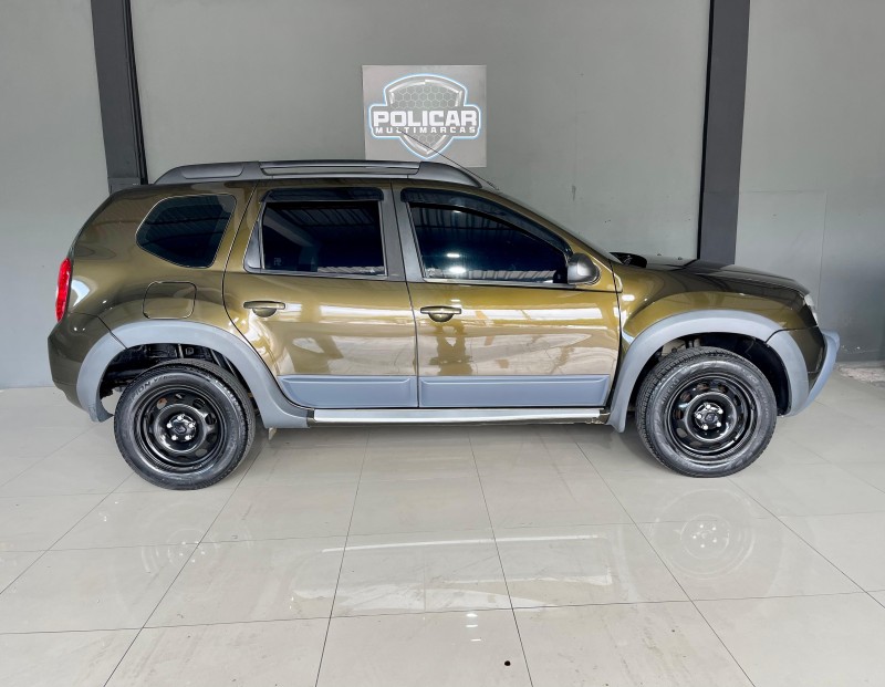 DUSTER 2.0 DYNAMIQUE 4X4 16V FLEX 4P MANUAL - 2015 - CAXIAS DO SUL