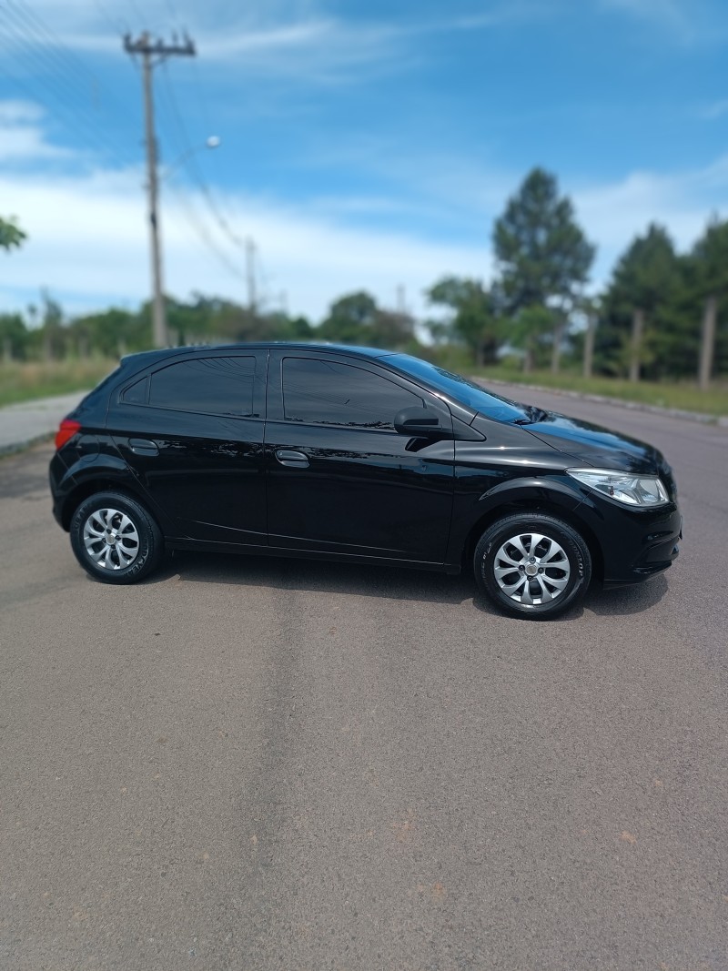 ONIX 1.0 MPFI LS 8V FLEX 4P MANUAL - 2015 - BENTO GONçALVES