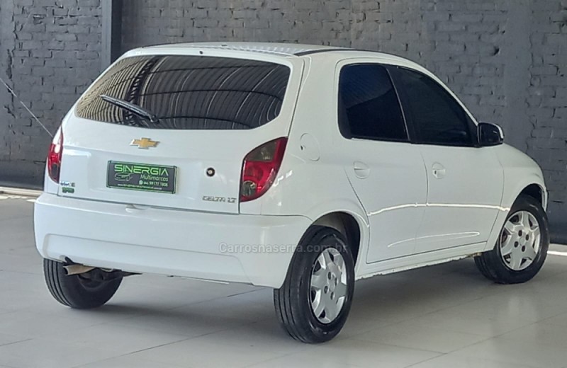 CELTA 1.0 MPFI LT 8V FLEX 4P MANUAL - 2014 - CAXIAS DO SUL