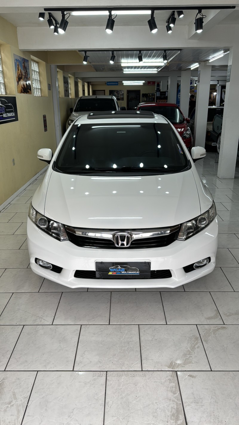 CIVIC 2.0 EXR 16V FLEX 4P AUTOMÁTICO - 2014 - CAXIAS DO SUL