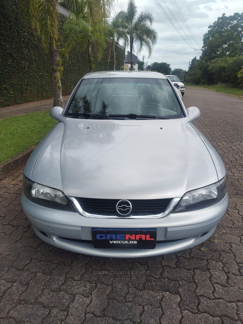 VECTRA 2.2 MPFI CHALLENGE 16V GASOLINA 4P MANUAL - 2001 - CAMPO BOM