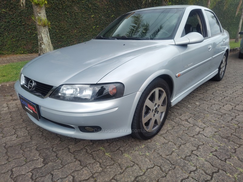 VECTRA 2.2 MPFI CHALLENGE 16V GASOLINA 4P MANUAL - 2001 - CAMPO BOM