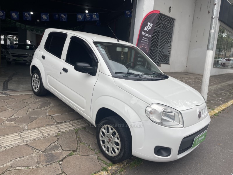 UNO 1.0 EVO VIVACE 8V FLEX 4P MANUAL - 2013 - BENTO GONçALVES