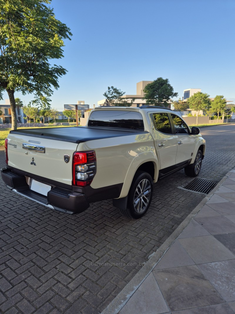 L200 TRITON 2.4 16V TURBO SPORT 4X4 HPE-S TERRA CD DIESEL 4P AUTOMÁTICO - 2025 - BENTO GONçALVES