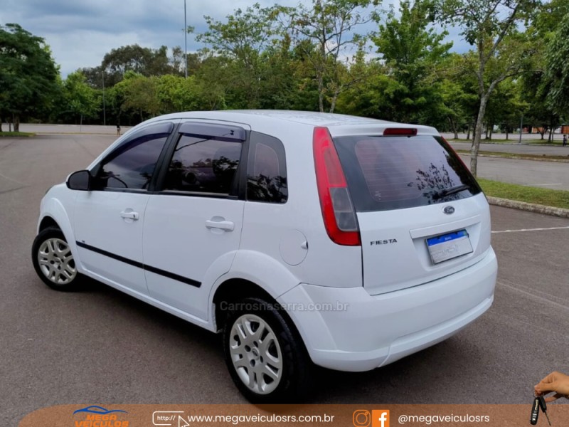 FIESTA 1.0 MPI 8V GASOLINA 4P MANUAL - 2014 - BENTO GONçALVES