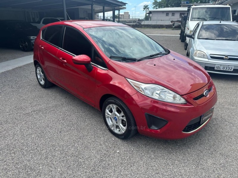 FIESTA 1.6 SE HATCH 16V FLEX 4P MANUAL - 2012 - CAXIAS DO SUL