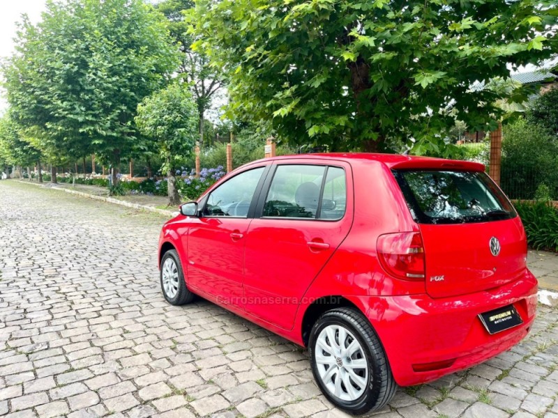 FOX 1.6 MI 8V FLEX 4P MANUAL - 2013 - BENTO GONçALVES