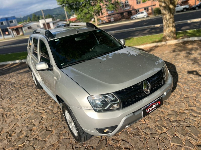 DUSTER 1.6 DAKAR 4X2 16V FLEX 4P MANUAL - 2017 - DOIS IRMãOS