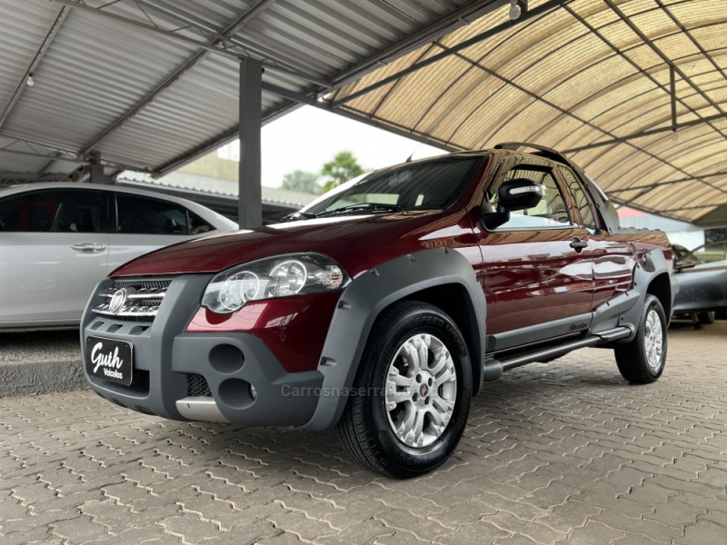 STRADA 1.8 MPI ADVENTURE CE 8V FLEX 2P MANUAL - 2010 - BOM PRINCíPIO