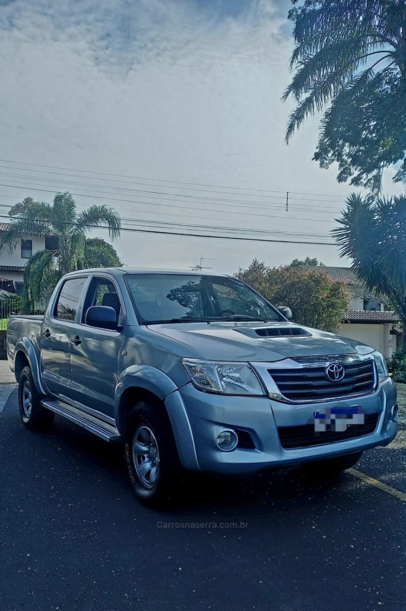 HILUX 3.0 8V SRV 4X4 CD TURBO DIESEL 4P MANUAL - 2015 - CAMPO BOM