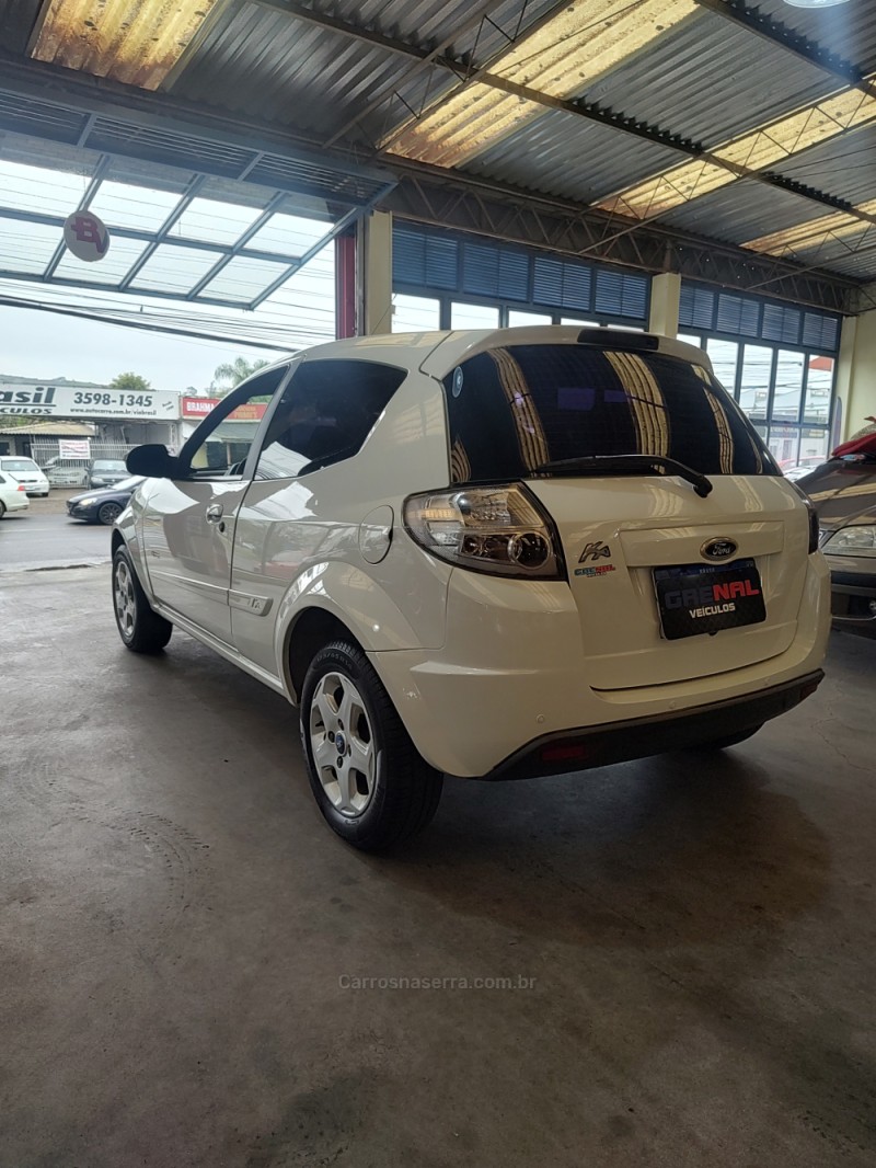 KA 1.0 MPI CLASS 8V FLEX 2P MANUAL - 2013 - CAMPO BOM