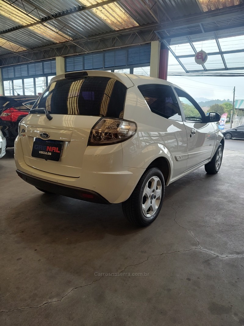 KA 1.0 MPI CLASS 8V FLEX 2P MANUAL - 2013 - CAMPO BOM