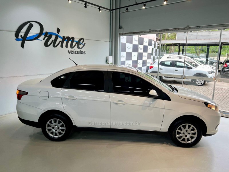 GRAND SIENA 1.0 ATTRACTIVE 8V FLEX 4P MANUAL - 2021 - ESTâNCIA VELHA