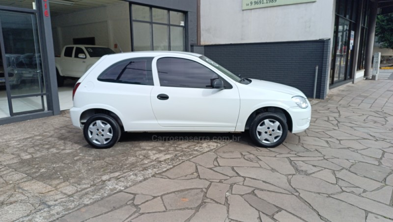 CELTA 1.0 MPFI LS 8V FLEX 2P MANUAL - 2013 - FLORES DA CUNHA