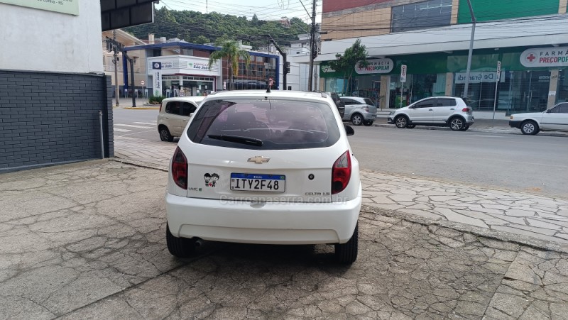 CELTA 1.0 MPFI LS 8V FLEX 2P MANUAL - 2013 - FLORES DA CUNHA