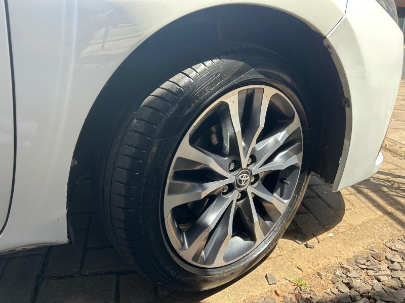 COROLLA 2.0 ALTIS 16V FLEX 4P AUTOMÁTICO - 2019 - TRêS COROAS