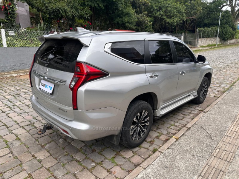 PAJERO SPORT 2.4 HPE-S 4X4 DIESEL 4P AUTOMÁTICO - 2021 - BENTO GONçALVES