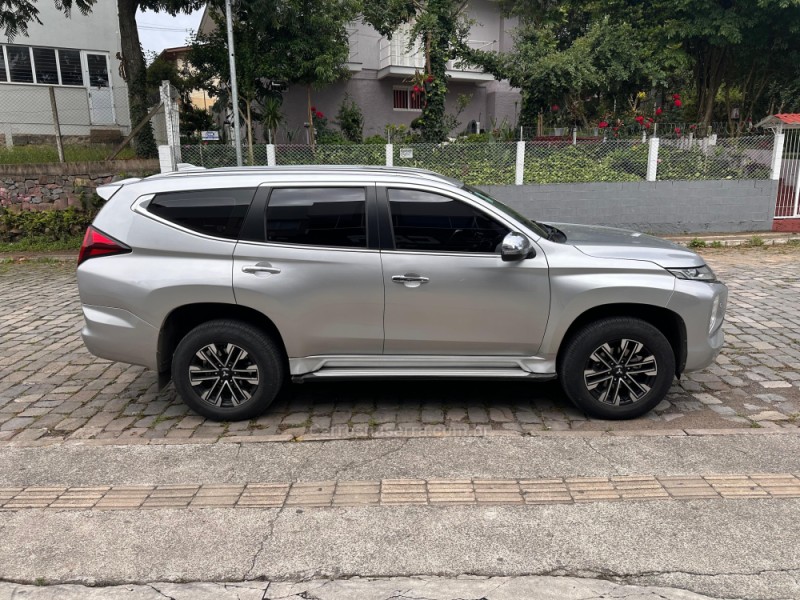 PAJERO SPORT 2.4 HPE-S 4X4 DIESEL 4P AUTOMÁTICO - 2021 - BENTO GONçALVES