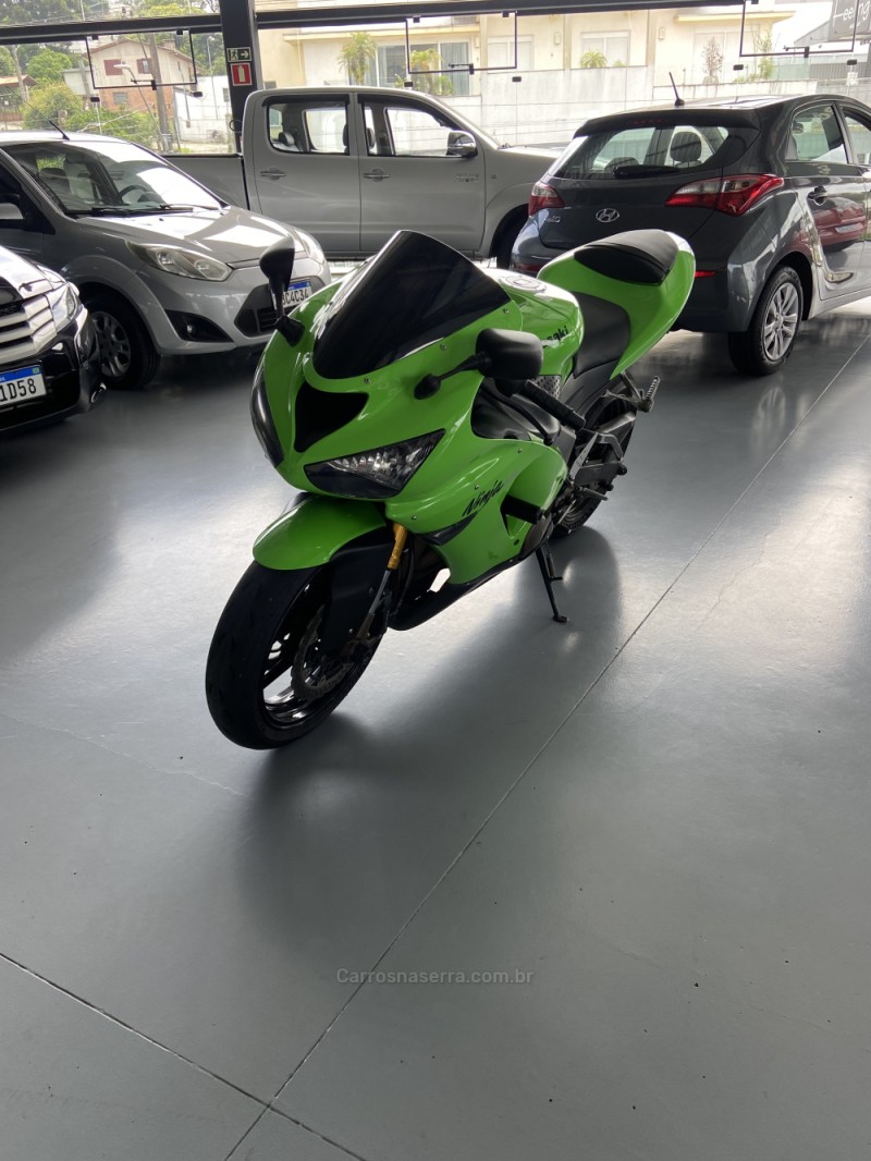 NINJA ZX-6R 636  - 2006 - FARROUPILHA