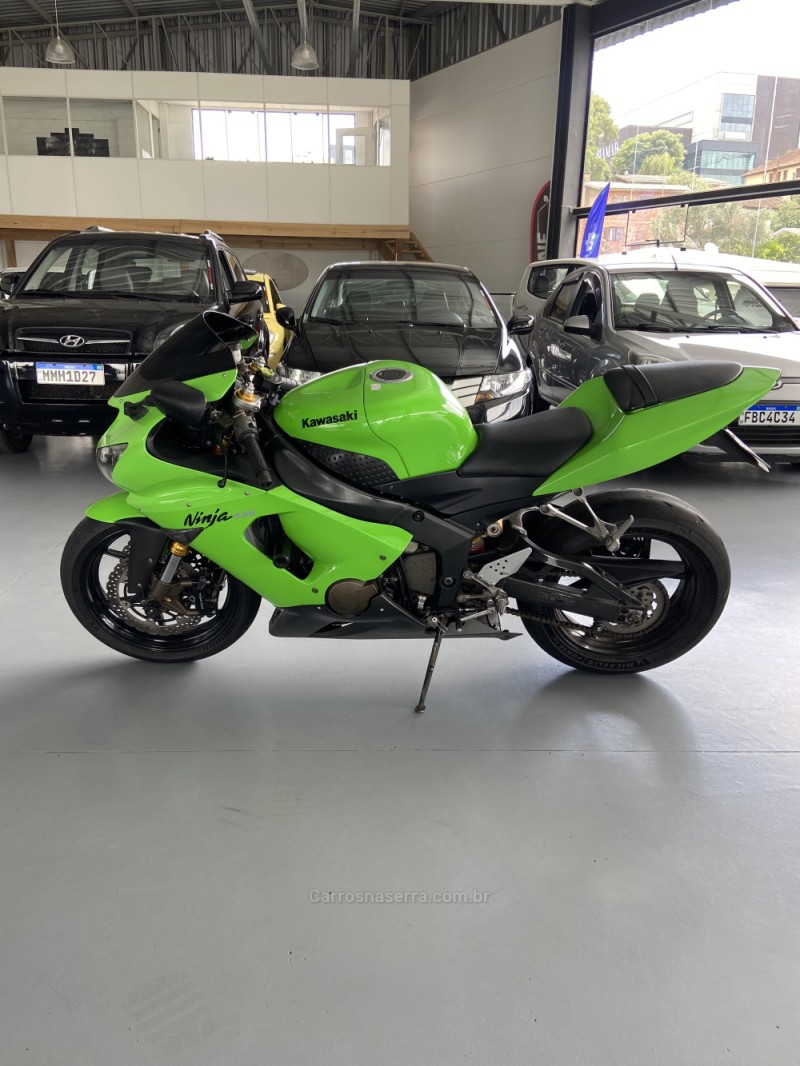 NINJA ZX-6R 636  - 2006 - FARROUPILHA