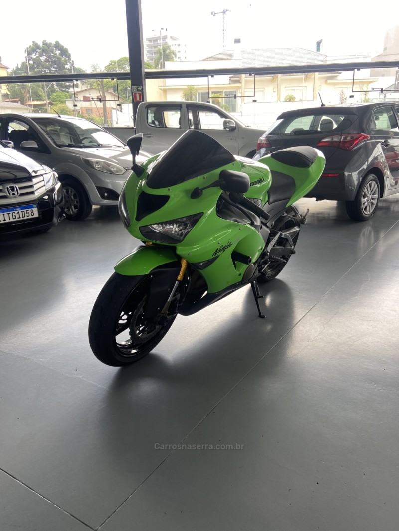 NINJA ZX-6R 636  - 2006 - FARROUPILHA