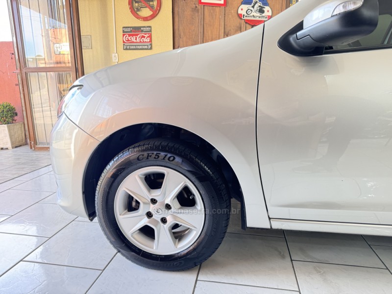 SANDERO 1.6 DYNAMIQUE 8V FLEX 4P AUTOMATIZADO - 2015 - CAXIAS DO SUL