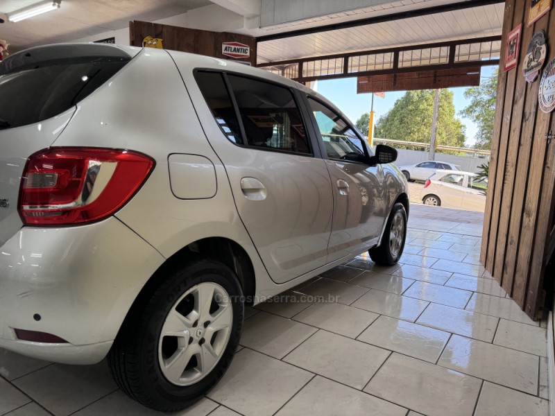 SANDERO 1.6 DYNAMIQUE 8V FLEX 4P AUTOMATIZADO - 2015 - CAXIAS DO SUL