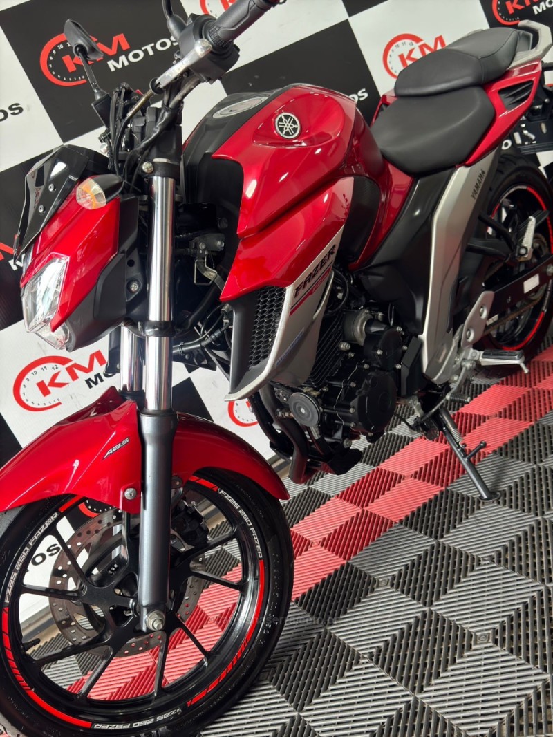 FAZER FZ25 ABS - 2021 - PORTãO