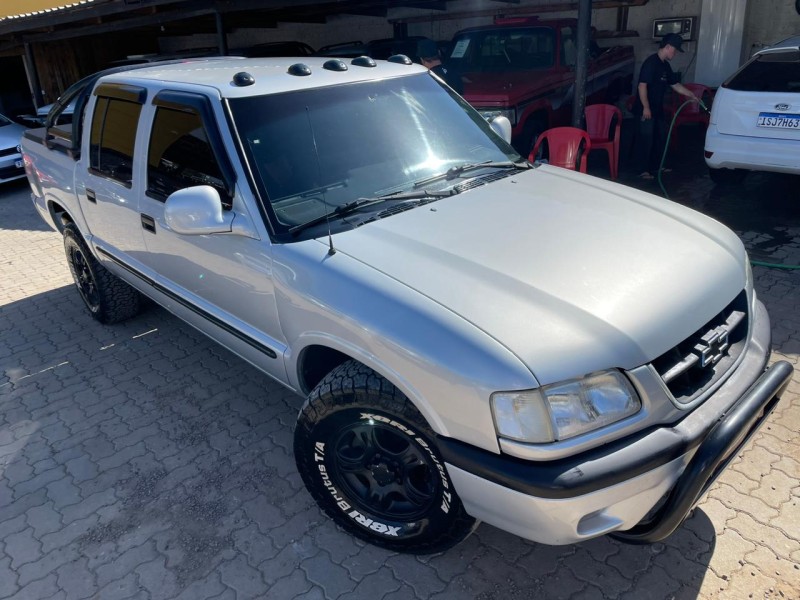 S10 2.8 LS 4X4 CD 16V TURBO DIESEL 4P MANUAL