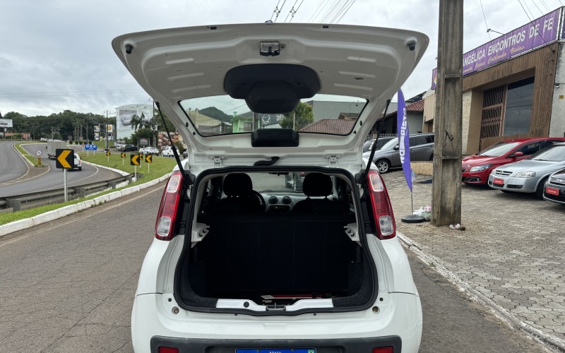 UNO 1.0 EVO VIVACE 8V FLEX 2P MANUAL - 2014 - DOIS IRMãOS