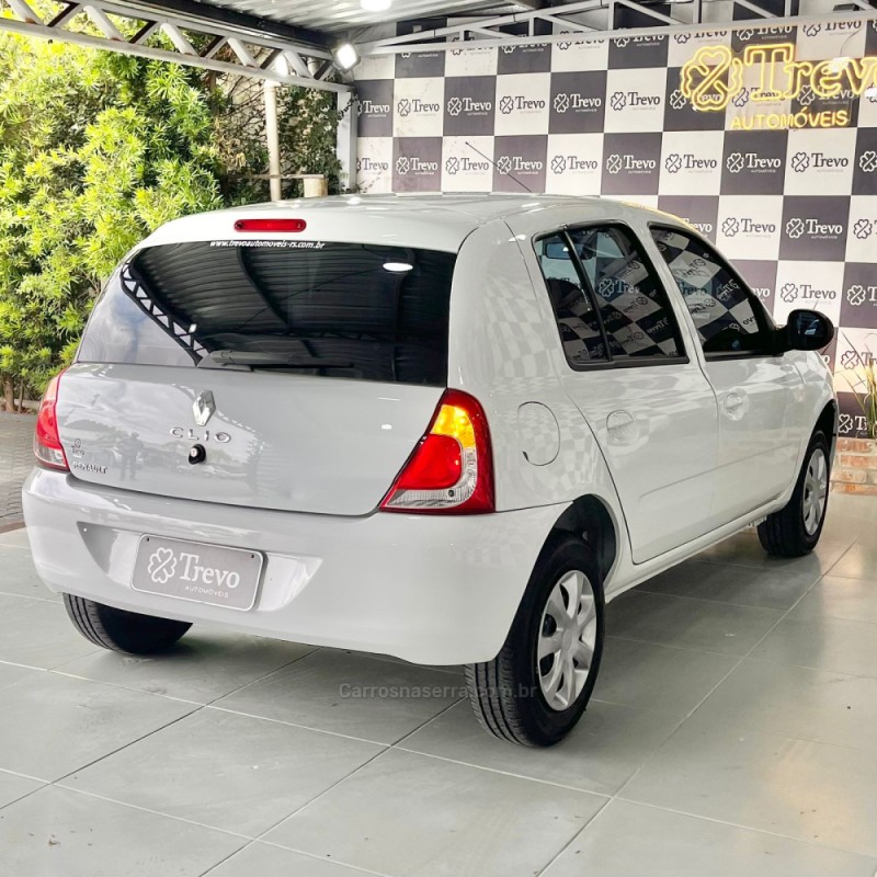 CLIO 1.0 EXPRESSION 8V GASOLINA 4P MANUAL - 2016 - TAQUARA