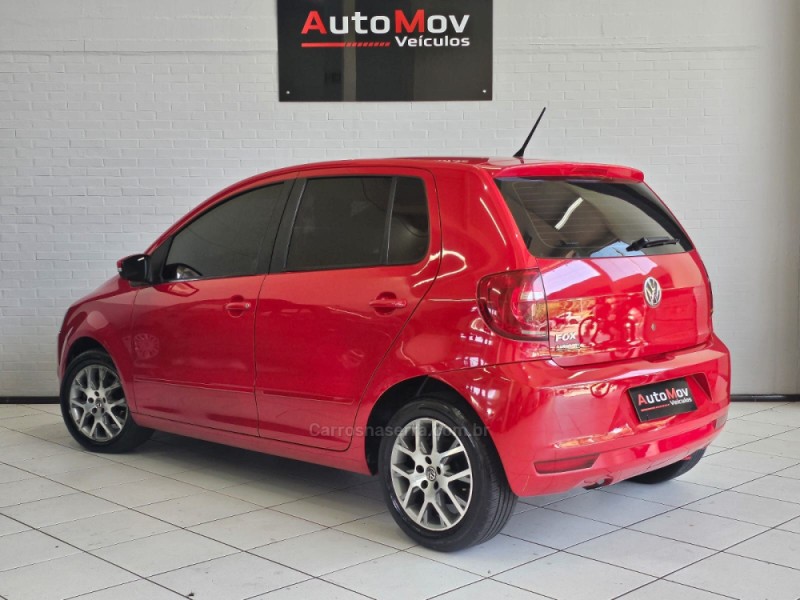 FOX 1.0 ITREND 8V FLEX 4P MANUAL - 2011 - CAXIAS DO SUL