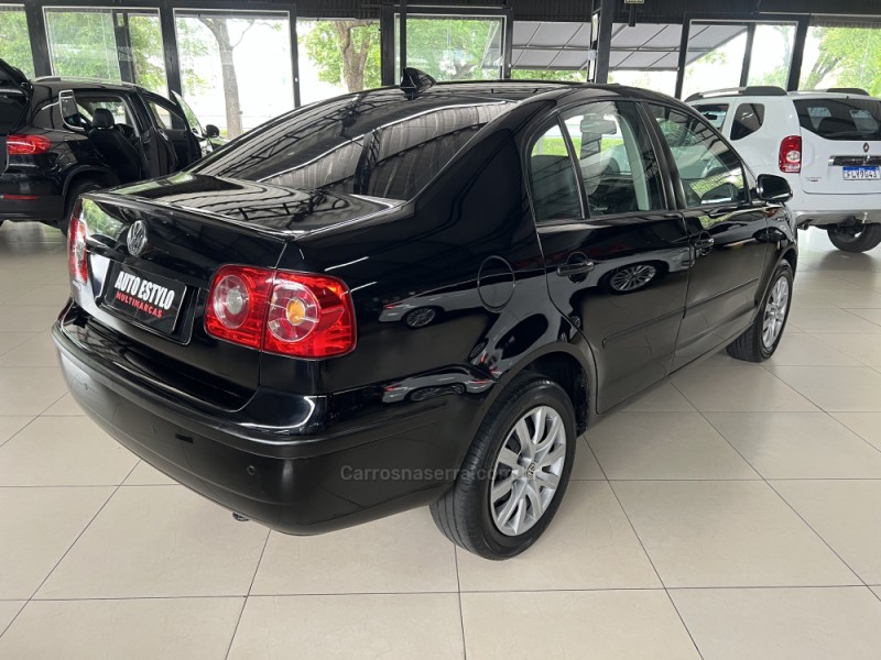 POLO SEDAN  - 2010 - ESTâNCIA VELHA