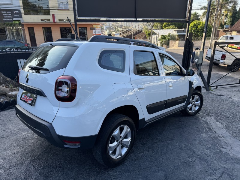 DUSTER 1.6 ZEN 16V FLEX 4P AUTOMÁTICA - 2022 - CAXIAS DO SUL