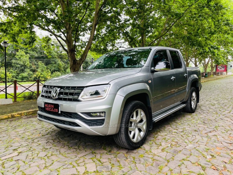 amarok 3.0 v6 tdi highline cd diesel 4motion automatico 2023 novo hamburgo