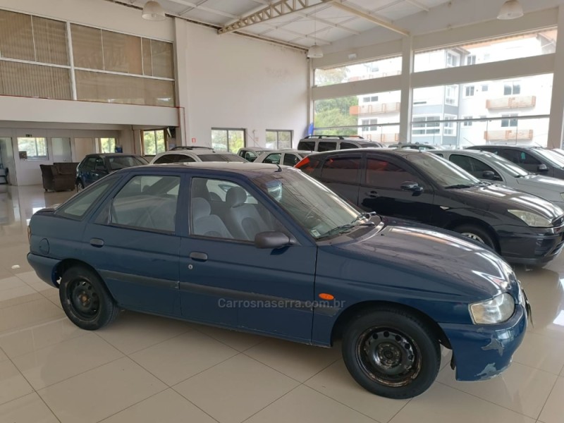 ESCORT 1.8 I GL 16V GASOLINA 4P MANUAL - 1997 - NOVA PETRóPOLIS