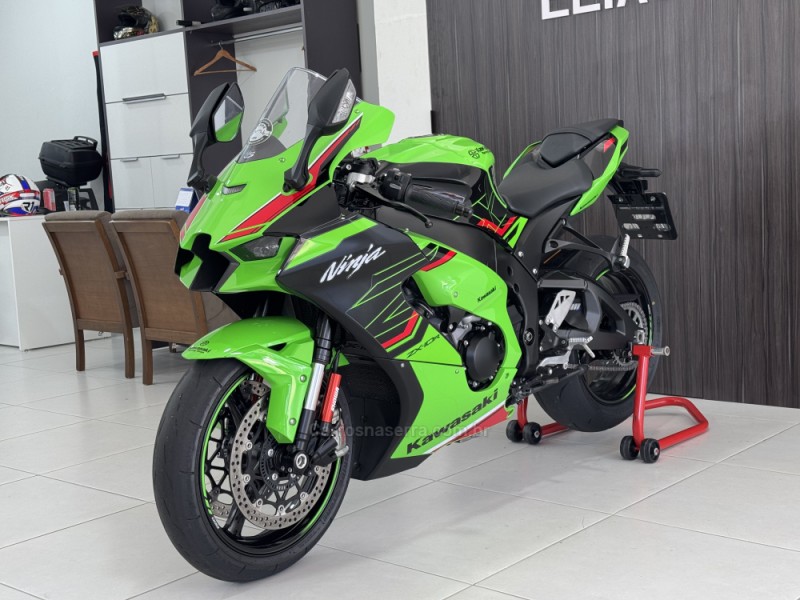 NINJA ZX-10R ABS - 2023 - BENTO GONçALVES