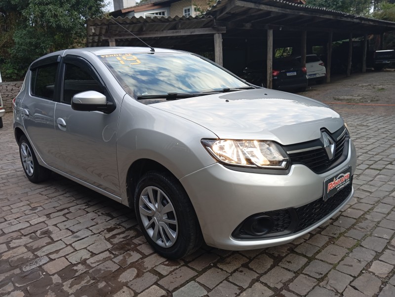 SANDERO 1.6 EXPRESSION 8V FLEX 4P MANUAL - 2019 - CAXIAS DO SUL