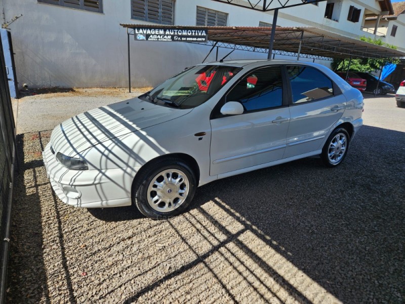 BRAVA 1.6 MPI ELX 16V GASOLINA 4P MANUAL - 2000 - VERANóPOLIS