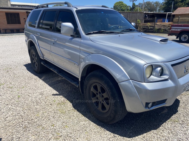 PAJERO SPORT 2.5 HPE 4X4 8V TURBO INTERCOOLER DIESEL 4P AUTOMÁTICO - 2007 - CAXIAS DO SUL