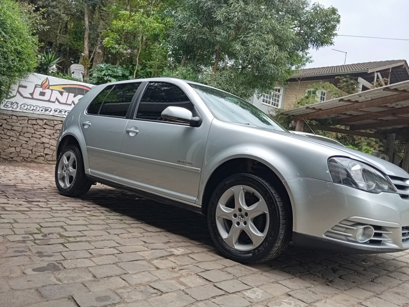 GOLF 1.6 MI SPORTLINE 8V FLEX 4P MANUAL - 2009 - CAXIAS DO SUL